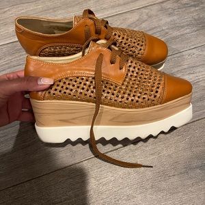 Stella McCartney dupes, size 38